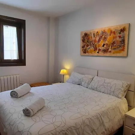 Apartmán La Casita De Carol Con Piscina Y Panticosa